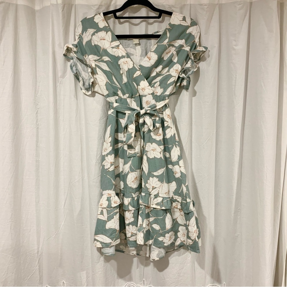 Monteau Sage Green and White Floral Dress